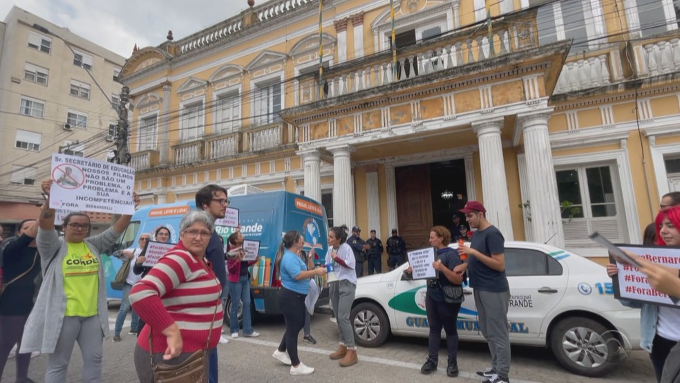 Pais se manifestam contra fala de secretário da Educação de Rio Grande: ‘Temos um problema sério causado pelas inclusões’