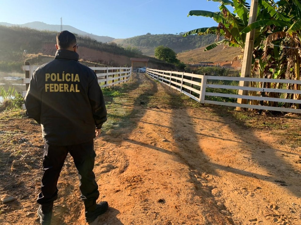 Migração ilegal para os EUA usou cerca de 100 crianças no esquema, diz PF