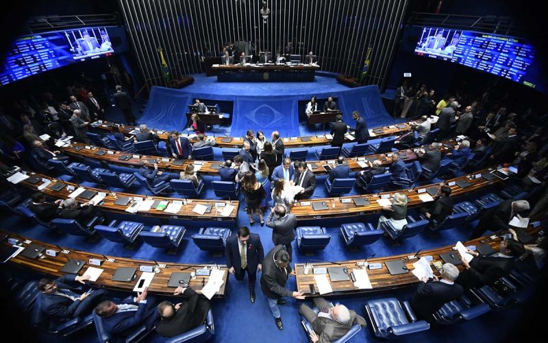 Senado Aprova Projeto que Restringe Saída Temporária de Presos em Feriados e Datas Comemorativas