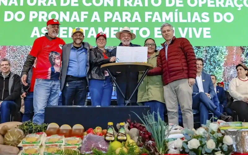 “Assentamento Maila Sabrina: Novo lar, novas oportunidades para 450 famílias no Paraná”
