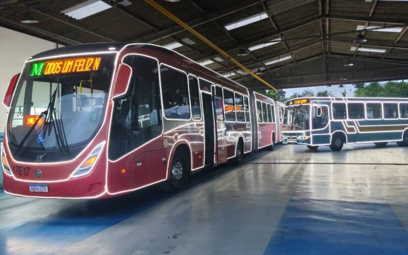 Início da circulação de ônibus iluminados em Curitiba e Região Metropolitana