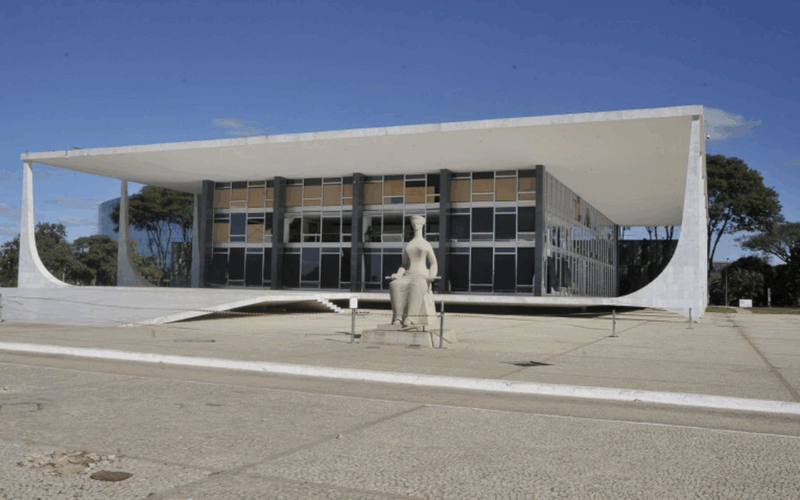 Suprema Corte decide contra lei da Escola Sem Partido em município paranaense