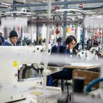 Gestores voltam sua atenção para a administração de equipes terceirizadas nas fábricas.