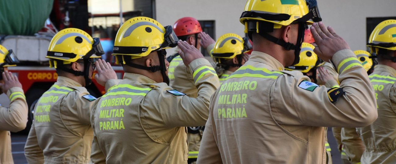 Bombeiros paranaenses se unem a esforços de salvamento após tremor devastador na Venezuela