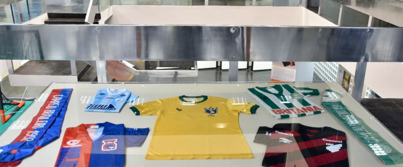 Exposição Revela a Riqueza da História do Futebol no Paraná no Arquivo Público