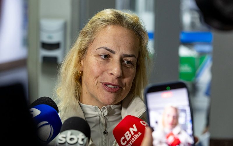 Família elogia eficiência do SUS e suporte governamental na recuperação da jovem com polilaminina