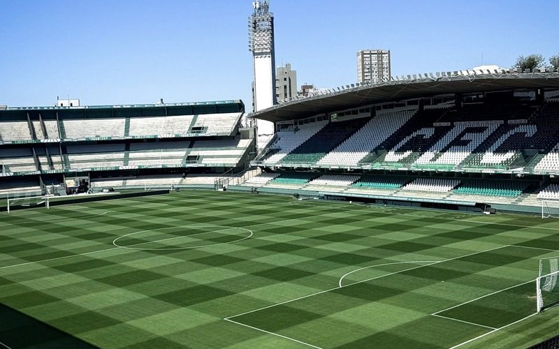 Fãs do Coritiba são chamados a apoiar a Campanha do Agasalho no Couto Pereira