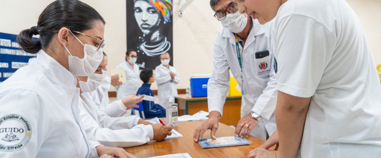 Imunização avança em Aldeia e shoppings promovem evento especial neste sábado