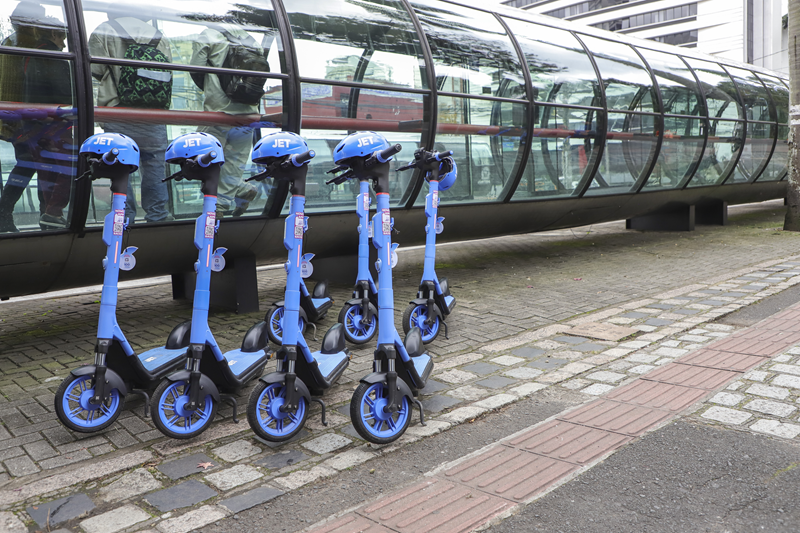 Normas e Monitoramento dos Patinetes Elétricos em Curitiba