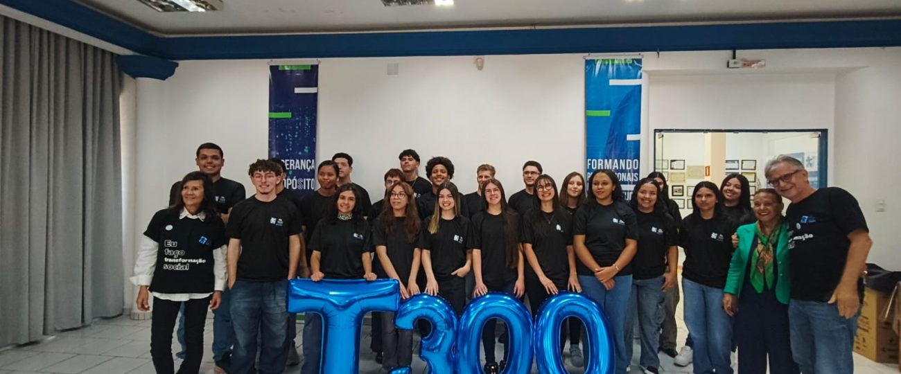 Formação de novas oportunidades: Curitiba recebe a 300ª turma de aprendizagem