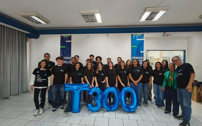 Formação de novas oportunidades: Curitiba recebe a 300ª turma de aprendizagem